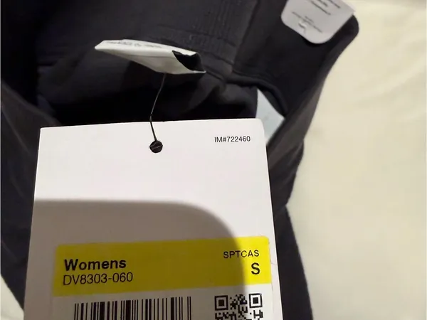Nike Gray Ribbed Knit Shorts - Image 3