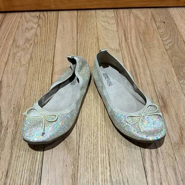 Kenneth Cole Reaction Women’s Gold Shimmer Glittery Ballet Flats Size 5 Shoes - Image 6