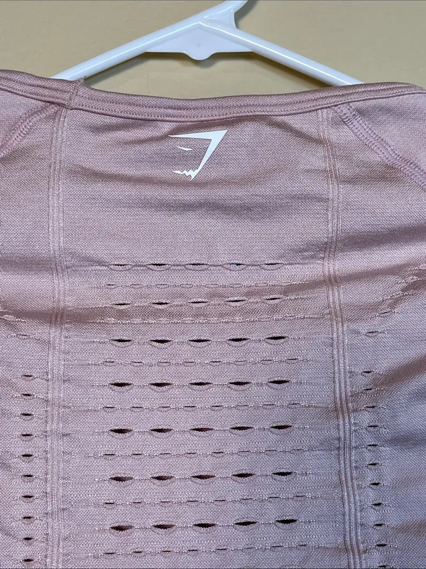 Gymshark Women’s Seamless Cut Out Pink Workout Long Sleeve Crop Top - Image 5