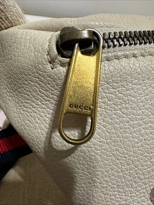 Gucci Off-White/Light Beige Leather Logo Web Belt/Body Bag - Image 8