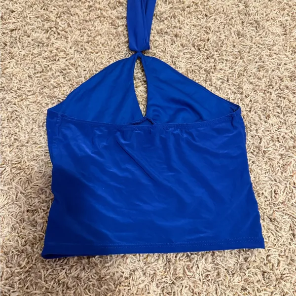 Royal Blue Halter Keyhole Crop Top - Image 2