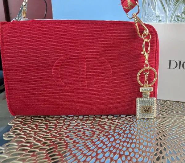 Dior Beauty Pouch - Image 8