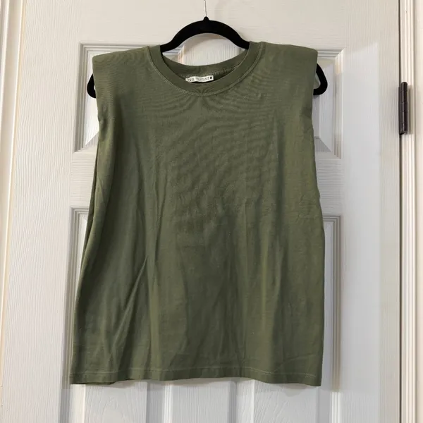ZARA Shoulder Pad T Shirt Top Olive Green Size Small - Image 2