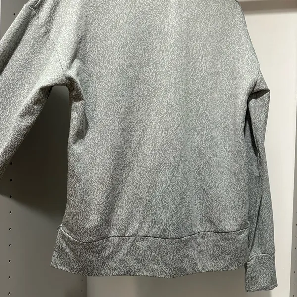 Mondetta Light Gray Patterned Pullover - Image 4