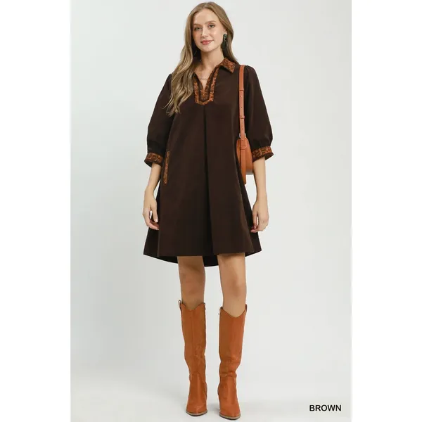 Umgee V-Neck Shift Dress with Contrast Trim - Brown - Medium - Image 4