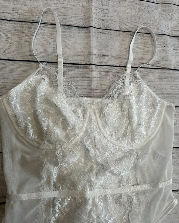 White Lace Bodysuit Size L - Image 2