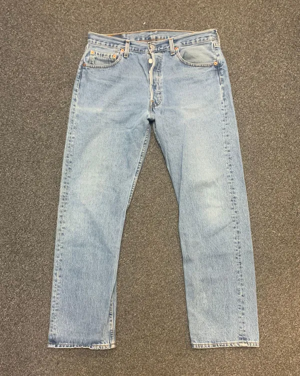 Vintage 501 Levi's Jeans - Image 2