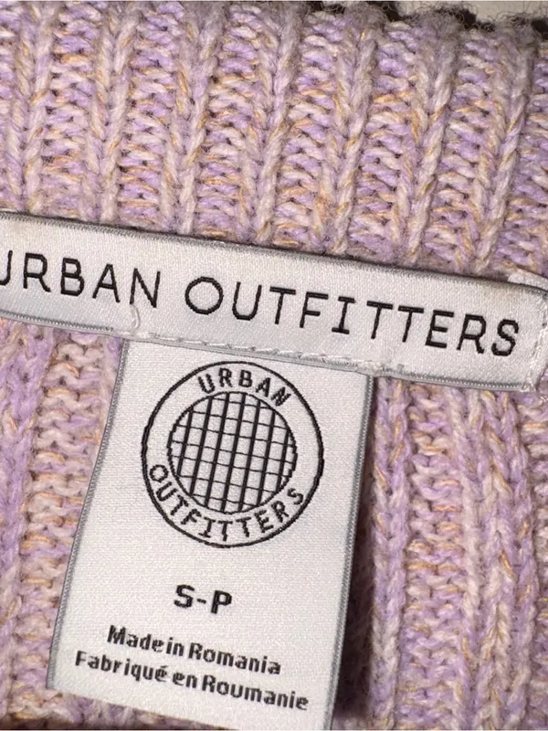 Urban Outfitters Ribbed Knit Cropped Sweater Lilac Size Small - Image 3