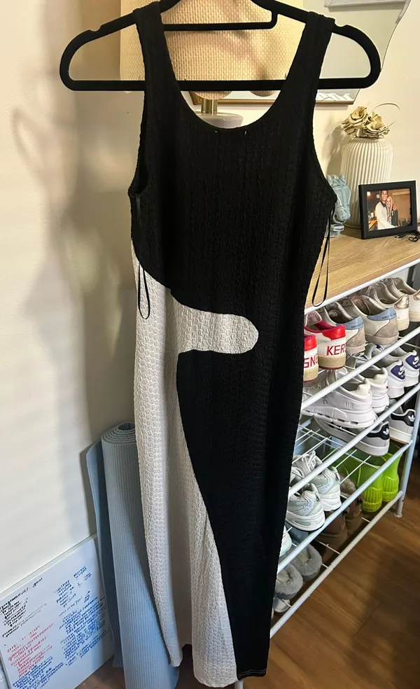 Vestique Dress - Image 3