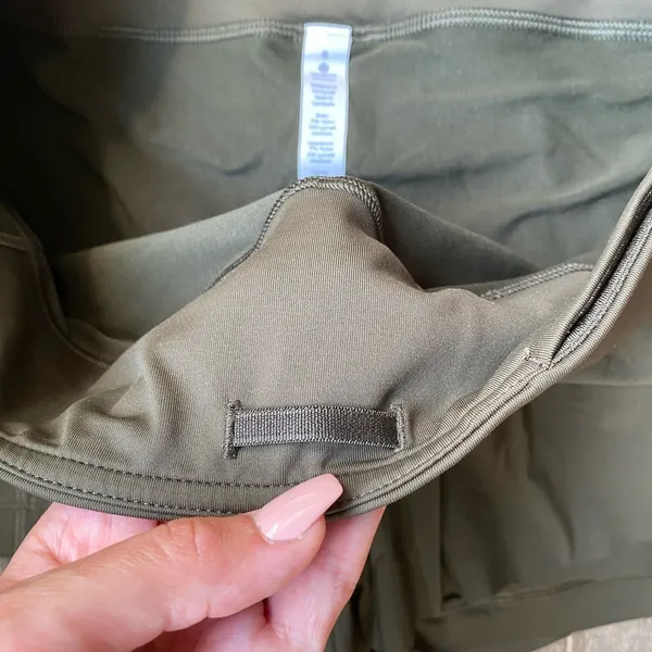lululemon athletica olive green shorts 8 - Image 5