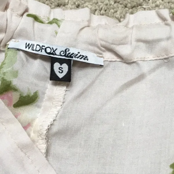 WILDFOX Pink Petals coverup/sleep shorts. NWOT - Image 6