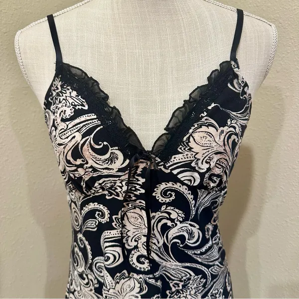 Vintage Y2K Paisley & Floral Cami Sleepwear/Slip Dress Size Small - Image 3