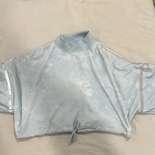 Nike Cropped Sweater Size Medium - Image 2