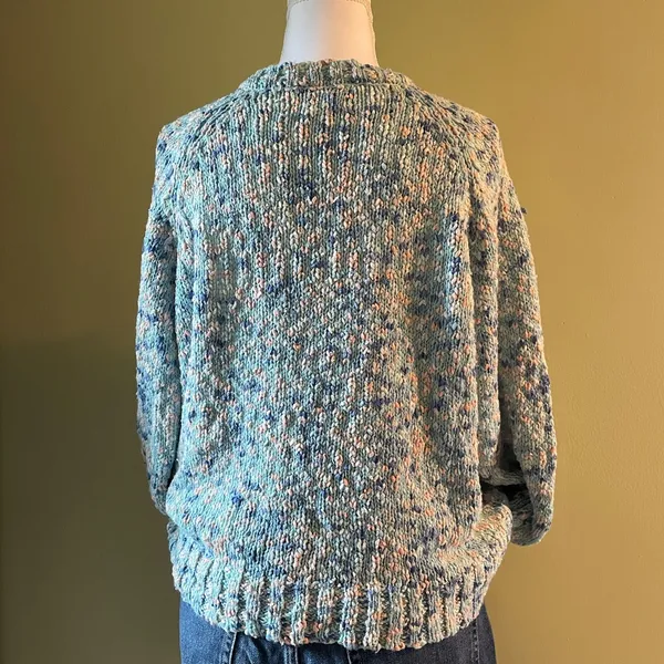 Aeropostale Super Soft Multicolor V-Neck Sweater - Image 2