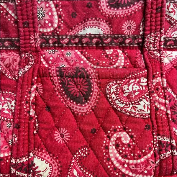 Vera Bradley Mesa Red medium shoulder tote bag - Image 9