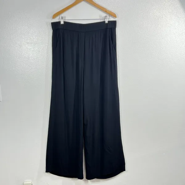 Halogen Black Wide Leg Trousers Pants Women Size Large 100% Viscose Flowy - Image 3