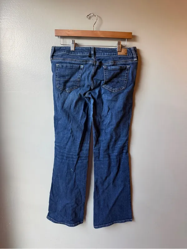 American Eagle Favorite Boyfriend Jeans Stretch Blue Women’s Size 8 - Image 6