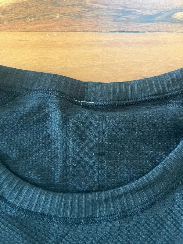 Lululemon Swiftly Tech Long Sleeve - Image 3
