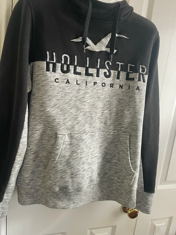 Men’s Hollister Hoodie ( Medium) - Image 11