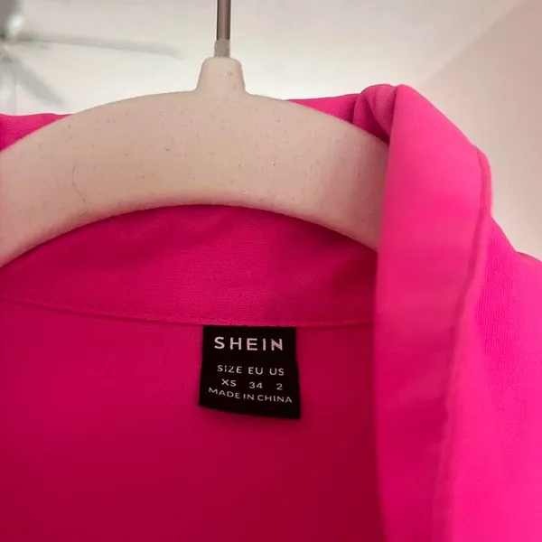 Shein Women's Pink Shirt - Image 7