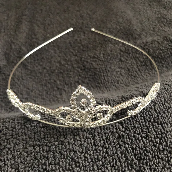 Bridal Hair Piece. Wedding Tiara. Prom Tiara. Pageant Crown. - Image 2