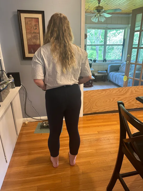 Navy Blue Cropped Leggings - Image 9