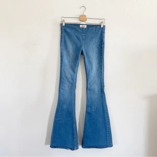 Free People We The Free Penny Pull-On Flare Jeans Size 27 - Image 3