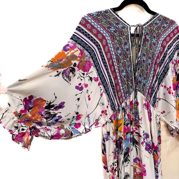 Umgee High Low Hem V Neck Floral and Paisley print balloon sleeves boho - Image 6