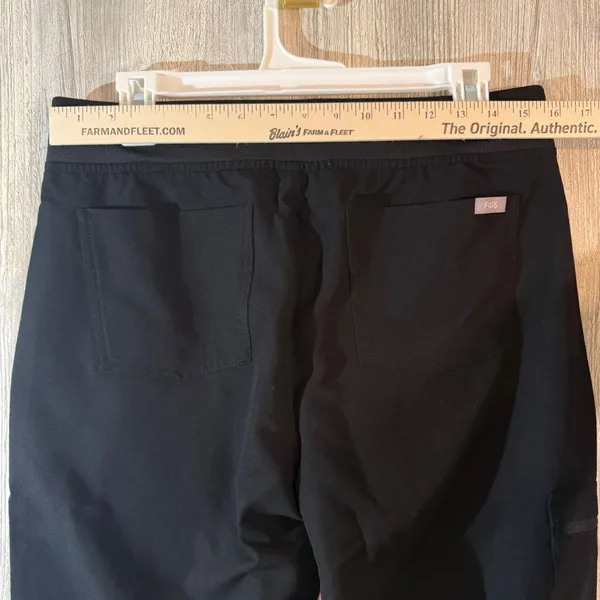 FIGS Zamora Jogger Scrub Pants Solid Black Medical Office Work Women's Size NWT - Image 8