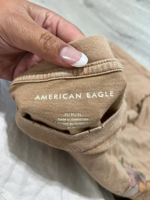 American Eagle Hawaiian Flower Tee - Image 2