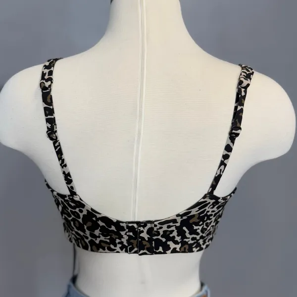 NWT Fabletics Pureluxe Longline Low Impact Bra, Brutalist Khaki Lisa Leo, M - Image 2