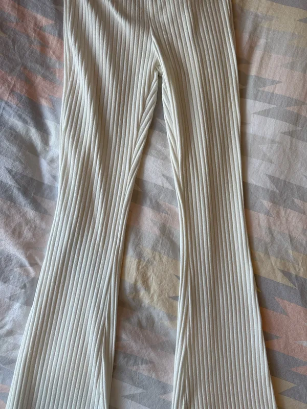 Edikted White Ribbed Flare Pants Small - Image 7