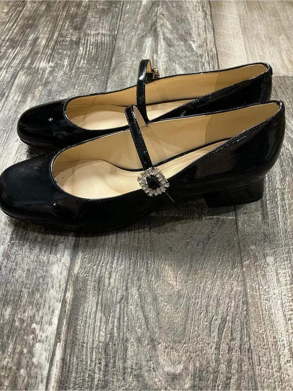 Jessica Simpson Black Patent Mary Jane Pumps with Jeweled Buckle Size 8.5 - Image 7