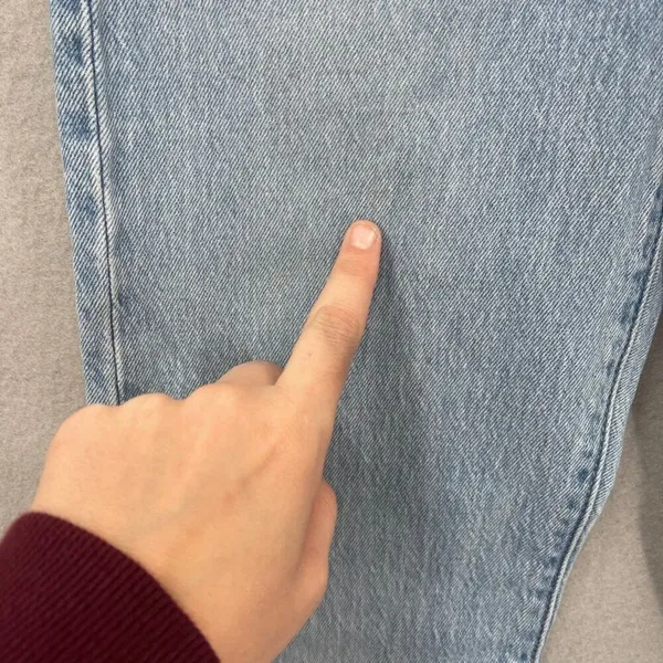 Levis Jeans Womens 24 Light Blue Wedgie Straight Distressed Button Fly Raw Hem - Image 4