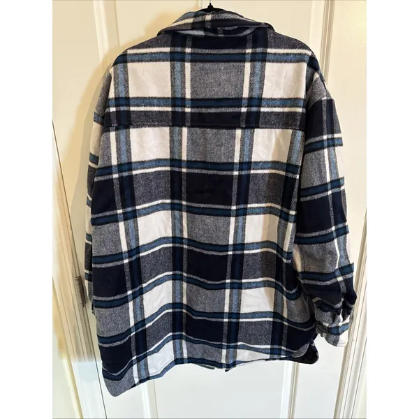 Vine & Valley Blue Plaid Long-Sleeve Flannel Shacket Large NWT - Image 3