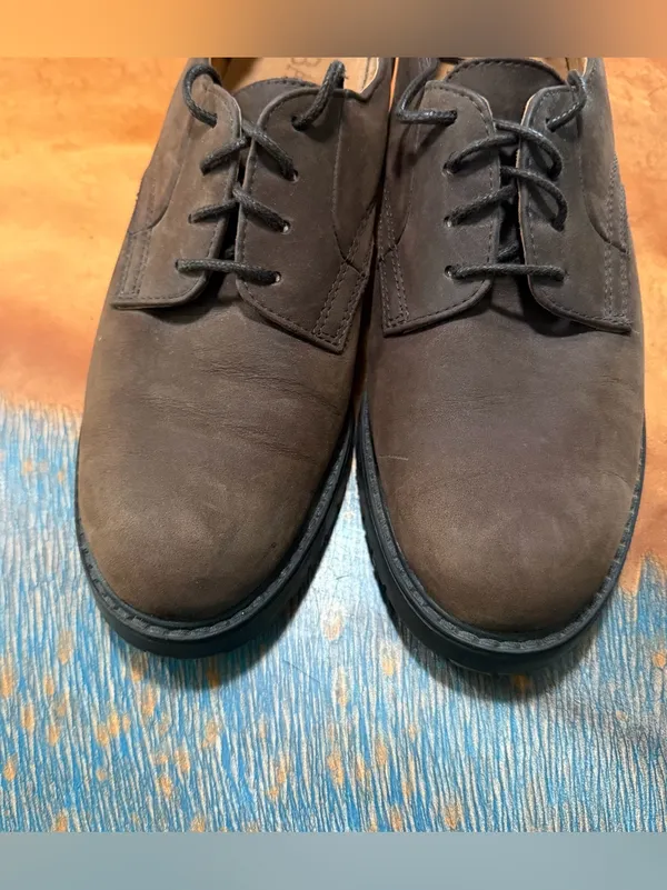 Bass Brassie Leather heeled Oxfords Lace Up size 8.5 excellent condition - Image 6