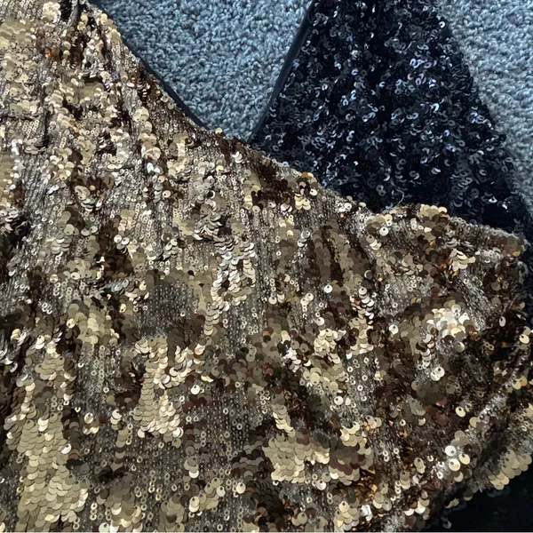Zara Black and Gold Sequin Top - Image 2