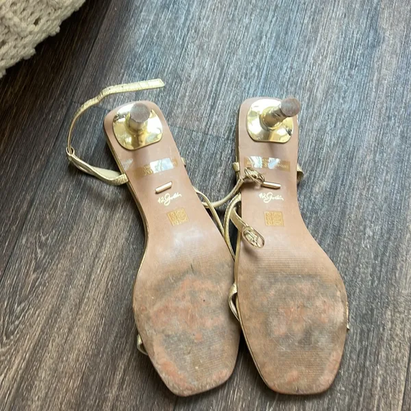 42 Gold Gold Heel Size 8 - Image 3