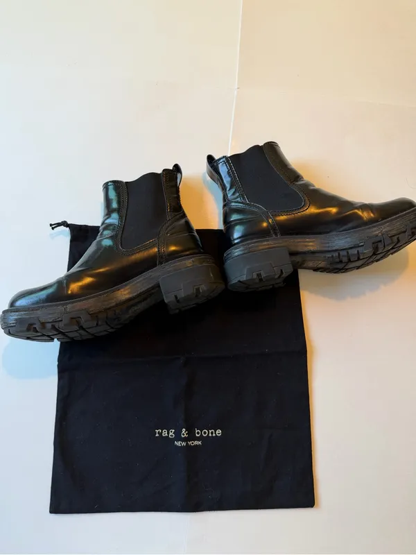 rag & bone Lug Sole Chelsea Boot - Image 3