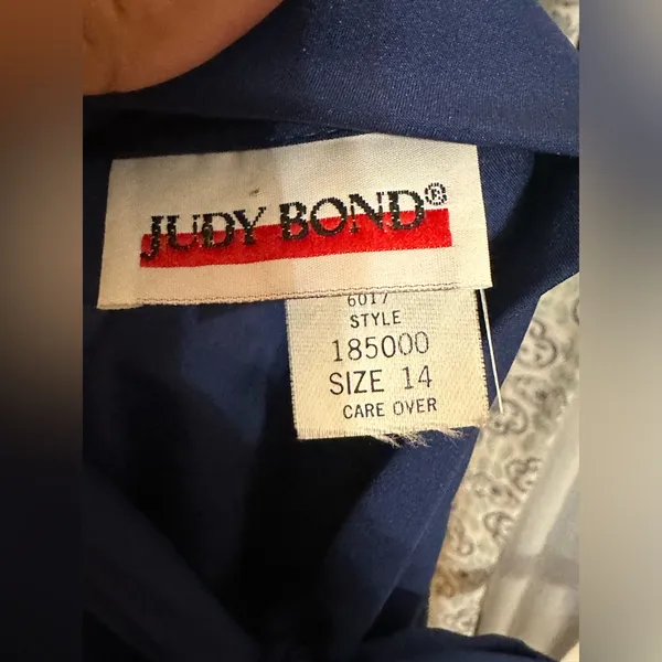 Vintage Size 14 blouse with p - Image 3