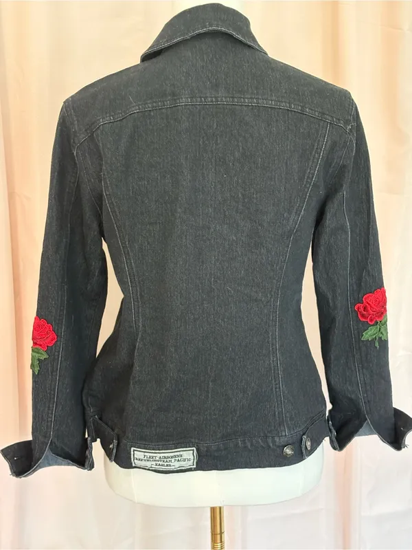 HAODUOYI Black Jean Jacket with Red Rose Embroidery - Image 4