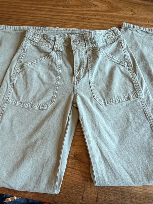 Green Cargo American Eagle Jeans - Image 3