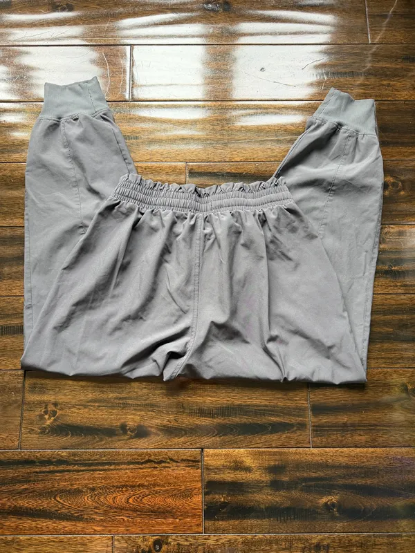 Abercrombie Gray Traveler Joggers - Image 4