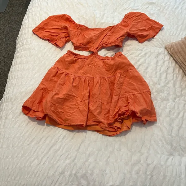 She + Sky flitter half sleeve linen tiered dress with open waist - Image 4