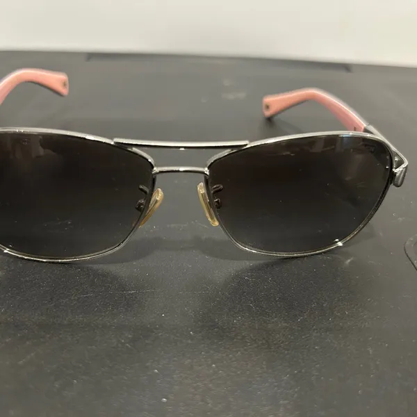 Coach Stylish Black and Silver Sunglasses - Image 10