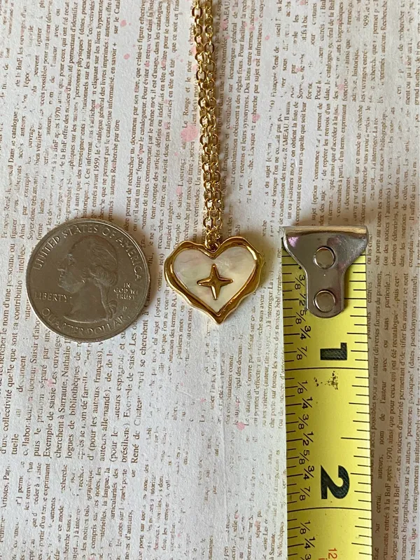 Handmade gold tone stainless steel heart sparkle white shell necklace🐚⭐️🌀 - Image 9