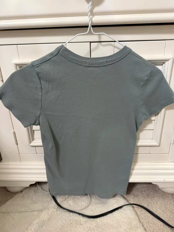 Brandy Melville tee - Image 2