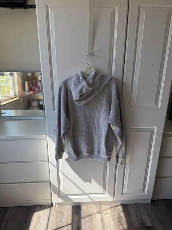 Grey and navy women’s Orlando Florida hoodie - Image 3
