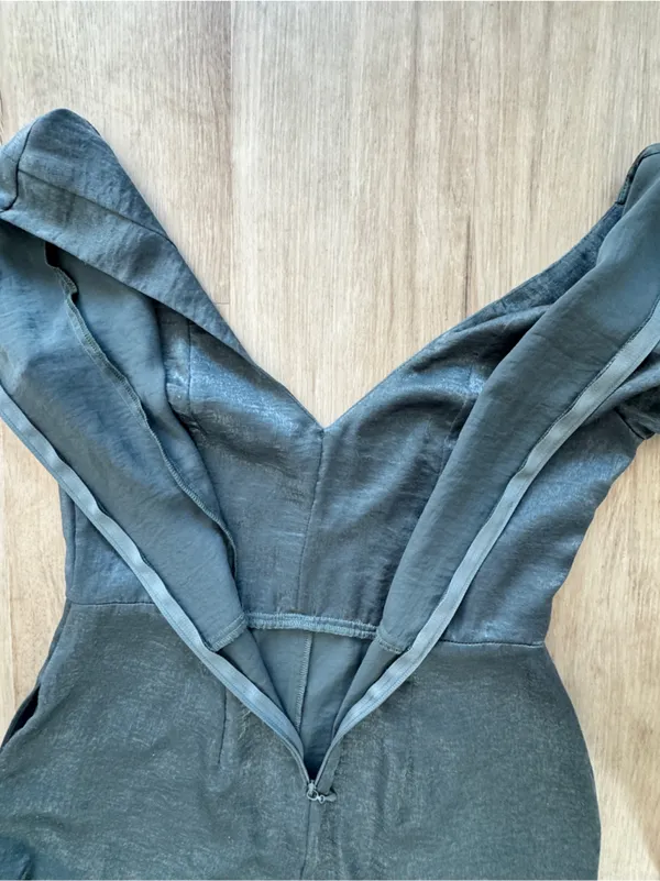 Show Me Your Mumu Slate Sage Sheen Brianna Jumpsuit Size M - Image 10