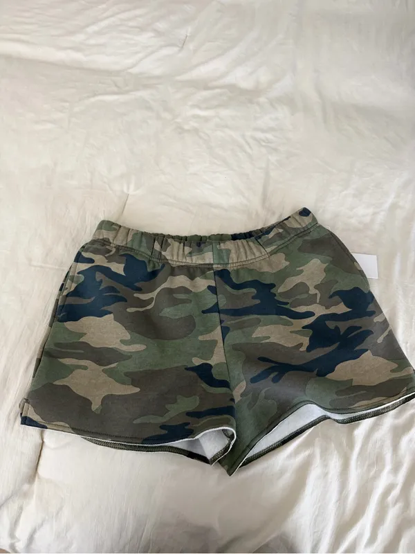 Camo sweat shorts - Image 2